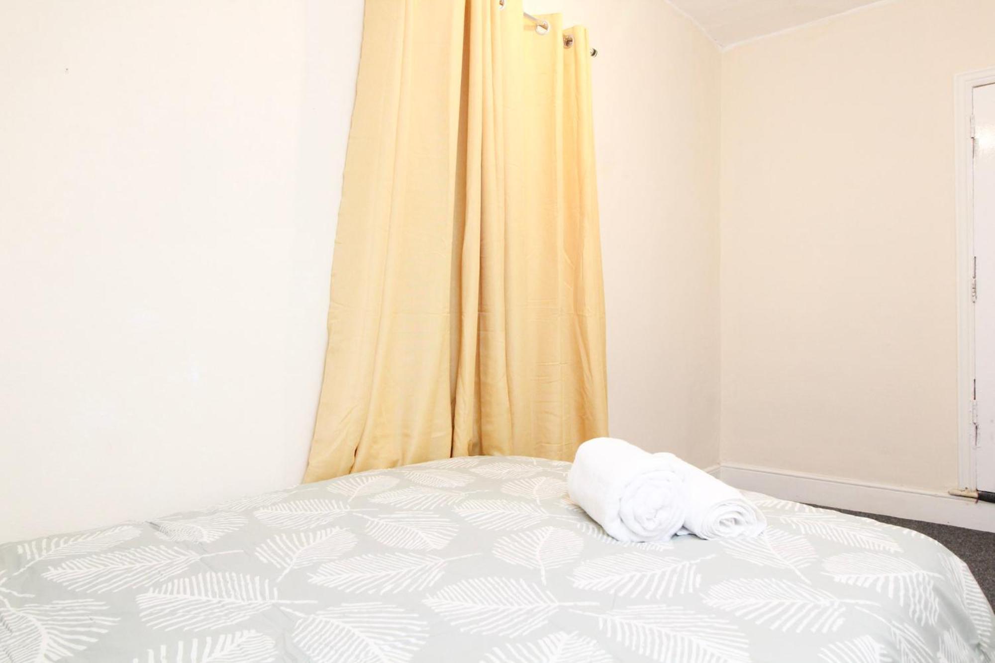 Room 4 Mayflower Road Guest House Southampton Exterior photo
